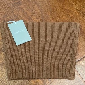 Everlane cashmere brown neck warmer in whiskey